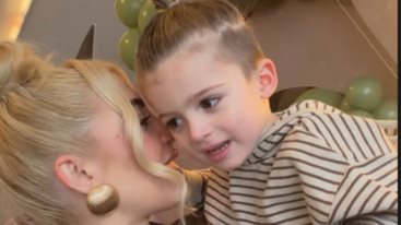 Η Ιωαννα Τουνη στο εντυπωσιακο παρτι που οργανωσε για τα τριτα γενεθλια του Παρη