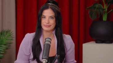 Χριστινα Μπομπα: &quot;Η αυτοπεποιθηση μας χτιζεται και απο το σωμα μας - Θελω να φτιαξω το στηθος μου&quot;