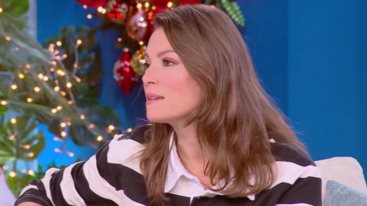 Βικυ Καγια: Καποια στιγμη λες &quot;Εγω δεν ειμαι ετσι, πως εγινε ξαφνικα και ακουω αυτο συνεχεια;&quot;