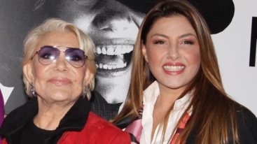 Ελενα Παπαριζου: "Τα δακρυα μου πεφτανε ποταμι - Ηταν απ’ τις πιο ωραιες στιγμες"