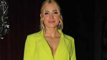 Στολισε η Ιωαννα Τουνη! Ο εντυπωσιακος ροζ διακοσμος &amp; ο ενθουσιασμος του Παρη