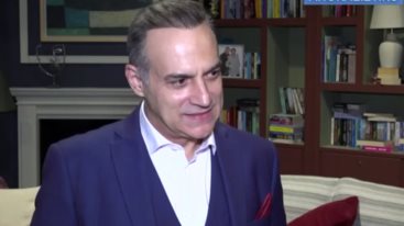 Ο Κρατερος Κατσουλης απαντα για την ατακα - καρφι της Ηλιακη στον Μουτσινα