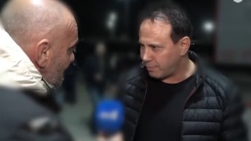 O Κωστας Κεντερης σε σπανια on camera εμφανιση μετα απο καιρο