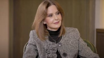 Κατια Δανδουλακη: "Δεν εφτασε ποτε να γινει γαμος μας - Οταν εισαι νεος, πολυ ευκολα ενθουσιαζεσαι"