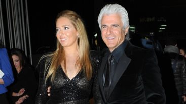 Η Ελενα Μακρη Λυμπερη στην oρκωμοσια του γιου της στο Πολεμικο Ναυτικο