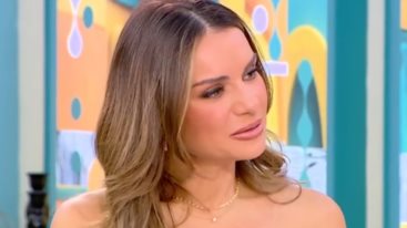 Η αποκαλυψη της Ελενης Τσολακη για την οικογενεια του Γιωργου Μαζωνακη: &quot;Εκανα ενα τηλεφωνο στην αδερφη του&quot;