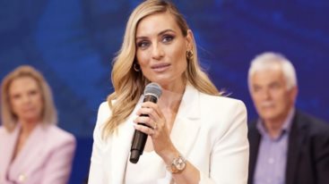 Ελεονωρα Μελετη: &quot;Η καταθλιψη δεν κανει θορυβο. Ερχεται με δακρυα κ λυγμους που πνιγει η σιωπη&quot;