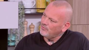 Συγκλονιζει ο Δημητρης Σκαρμουτσος: &quot;Τρεις φορες πηγα να πεθανω απο υπερβολικη δοση&quot;