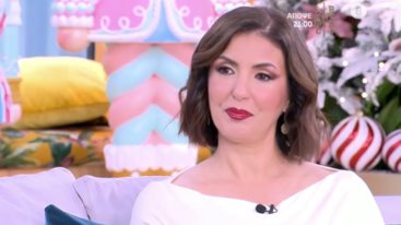 Συγκινει η Ολγα Βλαχοπουλου για την μαχη με τον καρκινο: "Εχασα τη γη κατω απ' τα ποδια μου"