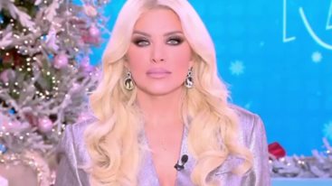 Κατερινα Καινουργιου: &quot;Αρχιζει και δεν κουμπωνει το κουμπι. Οσο περνουν οι μηνες φουσκωνεις με τη μια&quot;