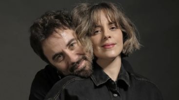 Θανασης Τσαλταμπασης &amp; Αγοραστη Αρβανιτη περιμενουν το δευτερο παιδι τους