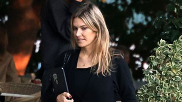 H σπανια εμφανιση της Ευας Καιλη - Δειτε τα καθημερινα στιγμιοτυπα