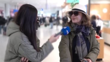 Η Χαρις Αλεξιου σε σπανια εμφανιση on camera μετα απο καιρο