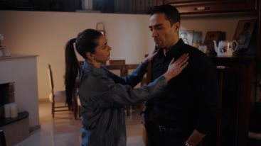 Η γη της Ελιας | Ο Κουρακος βασανιζεται απο τις τυψεις &amp; η διαθηκη του Δημοσθενη ταραζει τα νερα!