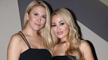 Φωτεινη Πετρογιαννη: "Η μιση της καρδια ειναι εδω, η αλλη μιση ειναι εκει"