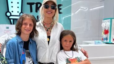 Αννα Βισση | Τι συμβαινει οταν παιζει επιτραπεζια παιχνιδια με τα εγγονια της;