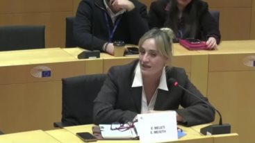 Λυγισε η Ελεονωρα Μελετη στο Ευρωπαικο Κοινοβουλιο: "Υπηρξα θυμα σωματικης κακοποιησης"