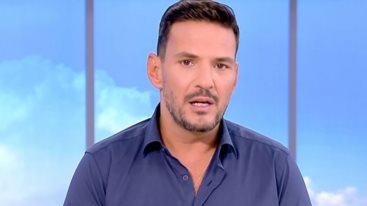 Ασπιδα ο Κωστας Τσουρος για την Κατερινα Καινουργιου: &quot;Δεν ειναι χυδαιο αυτο;&quot;