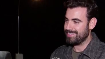 Ο Nικος Πολυδεροπουλος αποκαλυπτει για τον γαμο και το παιδι που περιμενει: &quot;Ειμαι ευτυχισμενος&quot;