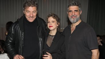 Ολες οι διασημες εμφανισεις στο θεατρο Παλλας για την πρεμιερα της "Λολα"