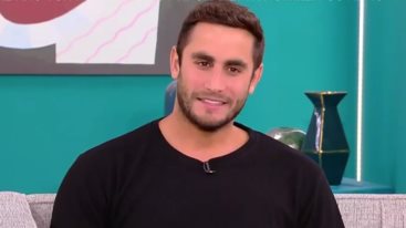 Ο Μαριος Καποτσης αποκαλυψε τον τραγουδιστη που θα συνεργαστει