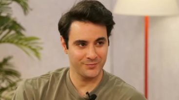 Ιαν Στρατης: &quot;Δεν θελω να κανω πολλα πραγματα στα γενεθλια μου. Ειχε καλεσει η Μαιρη πολλα ατομα στο σπιτι&quot;