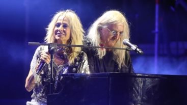 Αυτο ειναι το νεο βημα της Αννας Βισση στο θεατρο! Ο ρολος του Νικου Καρβελα