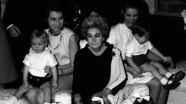Γιατι η γιαγια της βασιλισσας Σοφιας δεν παρευρεθηκε στον γαμο της με τον Χουαν Καρλος; Η ηχηρη απουσια που παραλιγο να τα καταστρεψει ολα