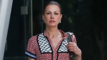 Στο αστυνομικο τμημα η Τζινα Αλιμονου και ο συντροφος της για περιστατικο ενδοοικογενειακης βιας