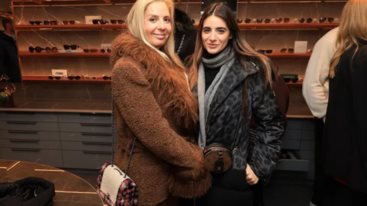 Ελενα Μακρη Λυμπερη | Σπανια εμφανιση με την κορη της, Φιλιππα στα βορεια προαστια