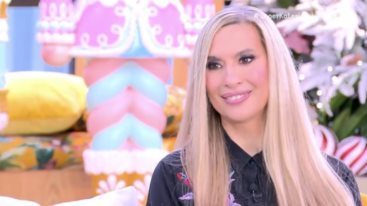 Βικυ Βολιωτη: &quot;Ηταν πολυ αυτονοητη για μενα η υιοθεσια. Ισως να φοβομουν και την εγκυμοσυνη&quot;