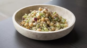 Ενεργεια, φυτικες ινες και πρωτεινη: Γιατι τα οσπρια ειναι η καλυτερη "back to routine" τροφη της νεας σεζον