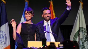 Ποια ειναι η Rama Duwajiι; To μοναδικο στυλ της πρωτης κυριας της Νεας Υορκης