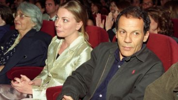 Η Σμαραγδα Καρυδη μιλα για τη σχεση της με τον Σταυρο Ξαρχακο