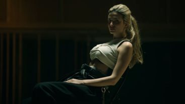 Κατερινα Λιολιου | Το ιδιαιτερο μηνυμα πισω απο το video clip του "Λογαριασμου"