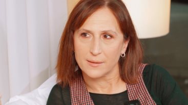 Γιουλη Τσαγκαρακη: &quot;Η καταθλιψη ειναι αυτοκαταστροφικη - Δεν ειχα καθολου αυτοεκτιμηση. Και πως να εχω;&quot;