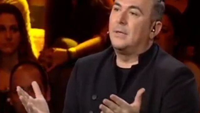 Αντώνης Ρέμος: Το δημόσιο κάλεσμα στη Δήμητρα Γαλάνη από το πλατό του Rising Star: Video