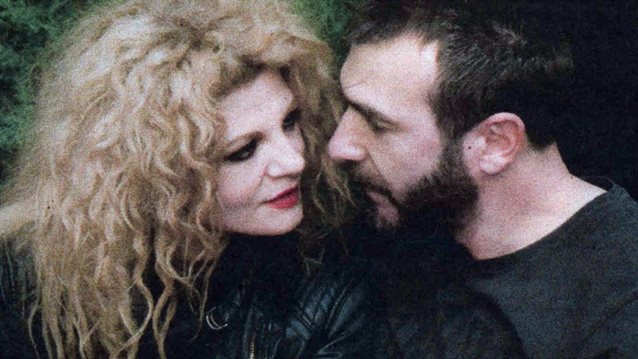 Τάνια Τρύπη - Πάνος Οικονόμου: Λίγο πριν τη συγκατοίκηση;