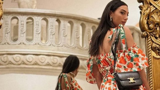 Ο σύγχρονος τρόπος για να φορέσεις τις ρίγες σύμφωνα με το στιλ της Ευγενίας Σαμαρά