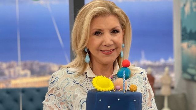 Η Λίτσα Πατέρα έχει γενέθλια και δέχθηκε ευχές από τα εγγόνια της on air