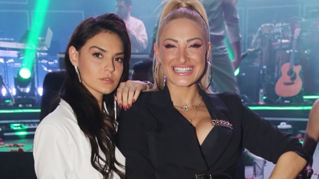 Ιωάννα Τούνη: Δεν έχει τέλος η κόντρα με τη Βρισηίδα Ανδριώτου | Δείτε το νέο της σχόλιο!