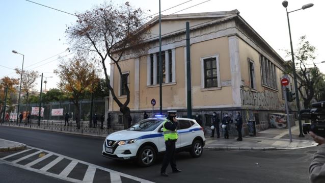 "Με κυνήγησαν παπαράτσι όταν με κατηγόρησαν για πιθανό αρχηγό της 17 Νοέμβρη"