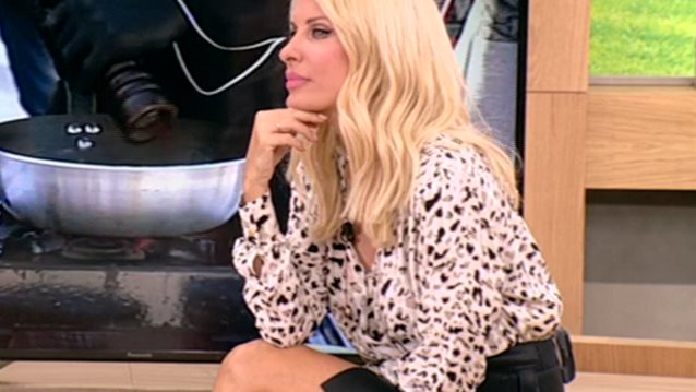 Ελένη Μενεγάκη: Οι λεπτομέρειες του look της στην εκπομπή της Παρασκευής