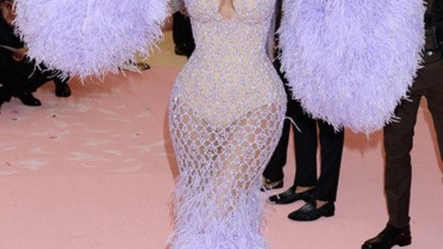 MET GALA
: Θες να μάθεις ποια είναι τα πιο hot θέματα σε ένα τραπέζι του θεσμού; Μάθαμε τι συζητάει η Kylie Jenner!
