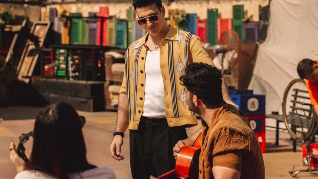 Γιώργος Κακοσαίος | Το videoclip για το &quot;Τι Να Σας Πω&quot; ξεπέρασε ήδη τις 1 εκατομμύριο προβολές