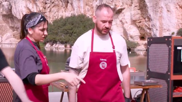 MasterChef | Εξαλλος ο Γιανης με την παρεμβαση της Χριστινας: Αν ημασταν στη κουζινα θα της ελεγα 'αντε γα....'