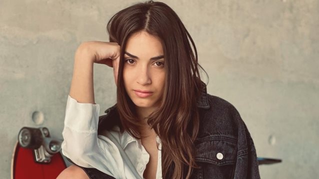 Αντιγόνη Νεοφύτου | Δημιούργησε το casual σύνολο που θα θέλεις να φοράς όλη την άνοιξη