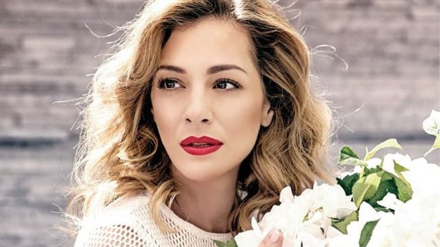 Νατάσσα Μποφίλιου: Έτσι κατάφερε να κρατήσει μυστικό τον γάμο της! Πού &amp; πότε πραγματοποιήθηκε