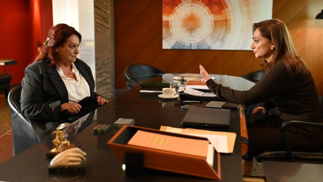 Να μες λες μαμά |  Δύο απρόσμενα γεγονότα φέρνουν την Ξένια σε κατάσταση απελπισίας! Όσα θα δούμε στην πρεμιέρα