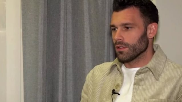 Σταθης Σχιζας: "Γι' αυτο δεν βρισκω συντροφο. Ψαχνω την μητερα μου"